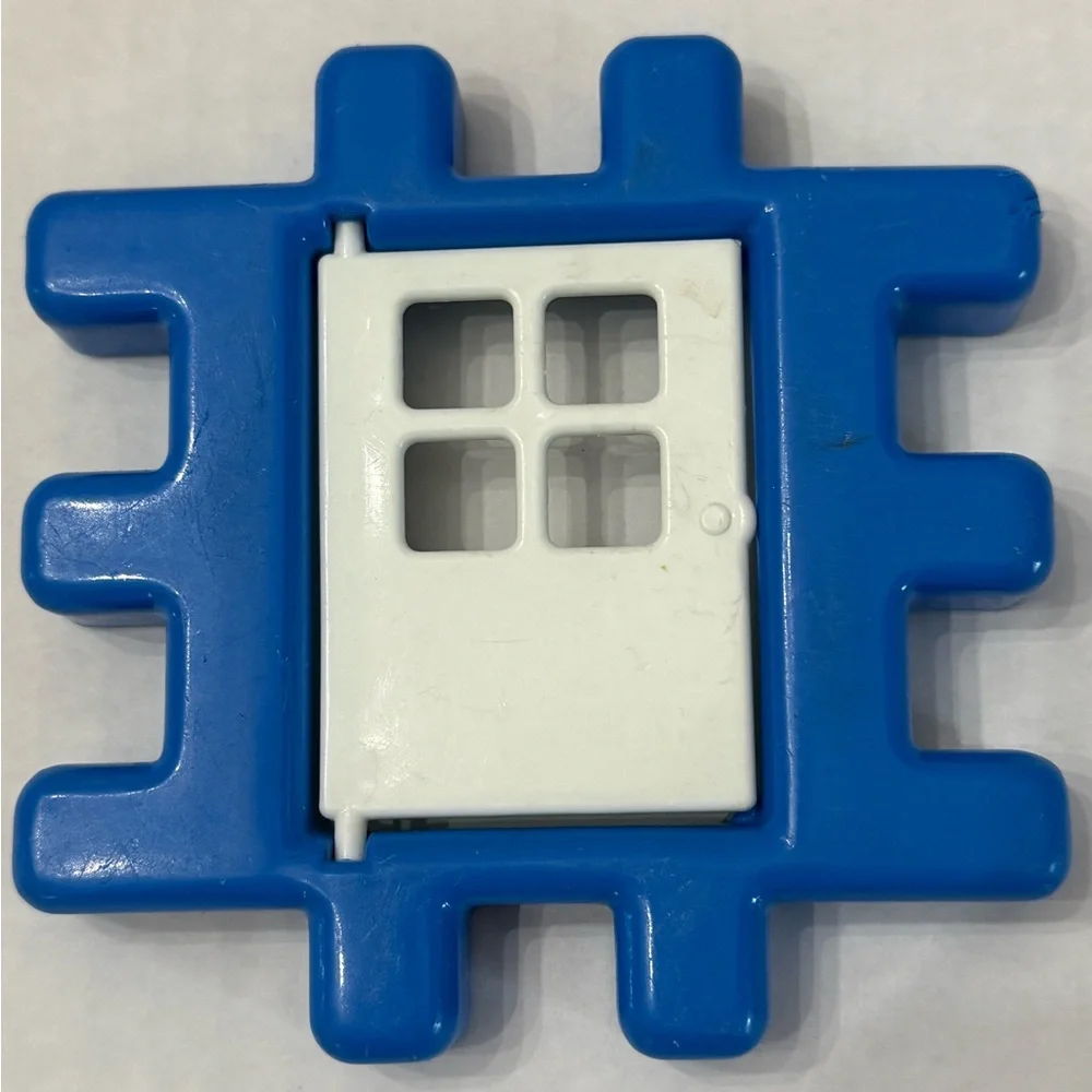 VTG Little Tikes Waffle Blocks 5 Piece Lot‎ 4 Windows 1 Door Red & Blue 4 Inches